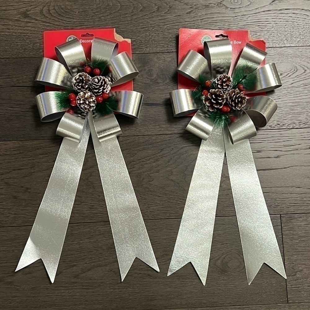 Set of 2 Silver Christmas Decorative Holiday Bows